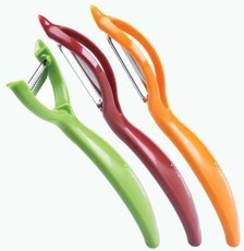 Progressive Kitchenware - 3 Piece Snap Fit Peeler Set