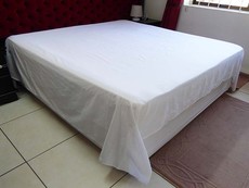 Rey's Fine Linen Double Bed Flat Sheet 300 TC White Extra Length & Depth