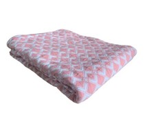 Salmon Quilt 230 x 250cm