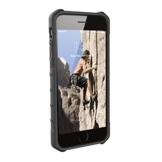 UAG Pathfinder Case for iPhone 7/6s - Black