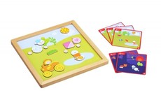 Classic World Farm Magnetic Activity Box