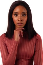 Bliss Amber Bob 12" Lace Front Wig - Natural