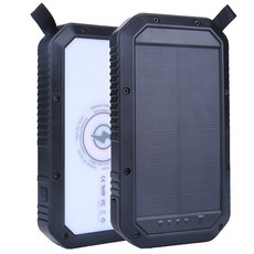 SIXTEEN10 Halo Wireless Solar Power Bank with Light - Black