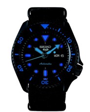 Gents Seiko 5 Sport Street Automatic Watch - 100M - Blue Accents