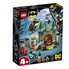 LEGO® Super Heroes Batman and The Joker Escape 76138