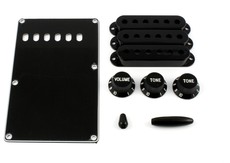 Allparts Electric Guitar Accessory Kit for Fender Stratocaster Style Guitars (Black)