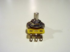 CTS 300K Split Shaft Vintage Style Audio Potentiometer (Nickel)