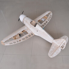 Kit seagull p-47 thunderb 63  (msk balsa